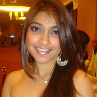 Sarah Azhari Sedot Anggota DPR