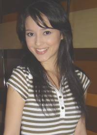 Julie Estelle Senang Nikmati Bibir Dimas Setto