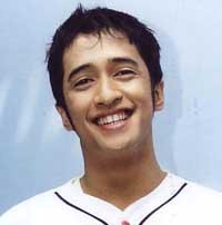 Irfan Hakim Menikah dengan Mas Kawin Emas