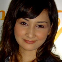 Arisan Hemat ala Mona Ratuliu
