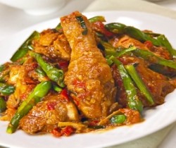 Tumis Ayam Genjer Tauco