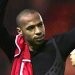 Henry Bakal Berkibar di Barca