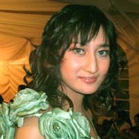 Helmalia Putri Tolak Film Horor