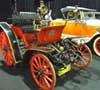 Mobil-mobil Antik Dipajang di Classic Car Show