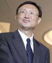 Menlu Yang Enggan Komentari Klaim Aset Cina di Glodok