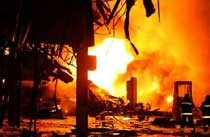 Pesawat Tabrak Gedung, 200 Tewas