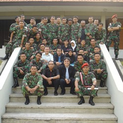 Komunitas detikINET Gembleng Batalyon Gultor Kopassus 