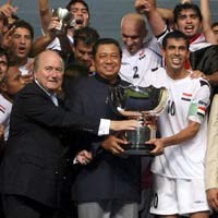 SBY Terjebak Pesta Irak