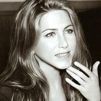 Jennifer Aniston Kecanduan Gorengan