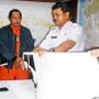 Kru Kapal Cyprus Serahkan Black Box AdamAir ke Menhub