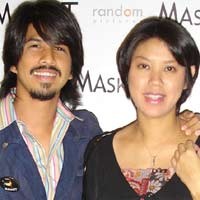 Istri Sakit, Aryo Wahab Gandeng yang Lain