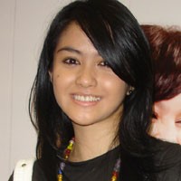 Revalina S. Temat Basah-basahan Demi Bola