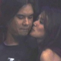 Roy Suryo: Foto Ahmad Dhani-Mulan Asli