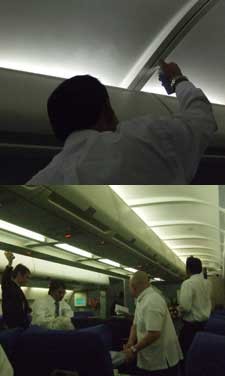 Semprot Anti Serangga Sebelum Pesawat Mendarat