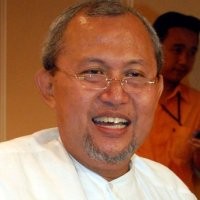 Belum Sembuh, Pepeng Dipekerjakan Dewi Hughes