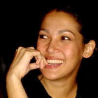 Mieke Amalia Cuek Ditempel Gosip Tora Sudiro