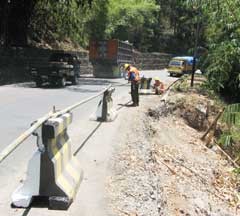 Awas, Cadaspangeran Longsor!