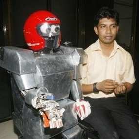 Barang Bekas Pun Bisa Menjadi Robot