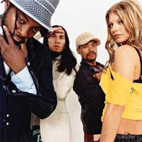 Black Eyed Peas Bikin Bingung Melanie Subono