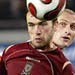 Skotlandia Terpeleset, Prancis Menang