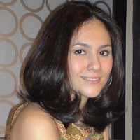 Ciuman 7 Kali, Wulan Guritno Minta Maaf