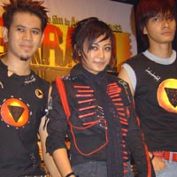 Album Baru, Band Garasi Istirahatkan Drummer