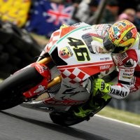 Rossi Kejar Gelar Hiburan untuk Tim