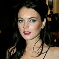 Mobil Rusak Lindsay Lohan Dilelang
