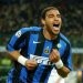 Adriano Calon Kuat Bawa Tempat Sampah Emas