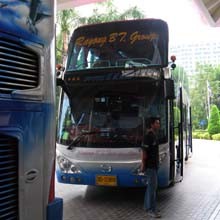 Bus Nano-nano, Trik Jerat Turis