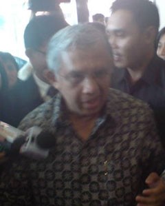Anwar Penuhi Panggilan KPK