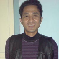 Minat Kawin Kontrak? Cari Lukman Sardi!