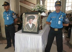 UGM Lepas Kepergian Begawan Sejarah