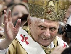 Wajah Paus Tidak Bahagia