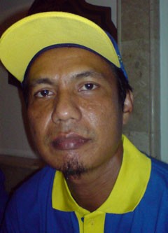 Supriyanto Rela Mendonorkan Darahnya untuk Korban Kecelakaan