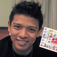 Juara Asian Idol Niat Terjun ke Kolam Renang