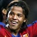 Dos Santos Mulai Curi Perhatian