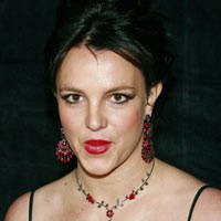 Buat Macet, Mobil Britney Spears Diderek