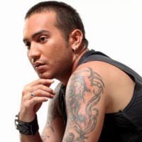 Gary Iskak Tulis Puisi di Penjara
