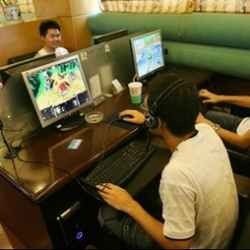 China: Bantu Kami Atasi Pembajakan