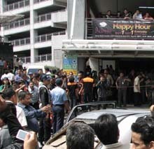 Pagar Parkir Menara Jamsostek Dituding Kurang Aman