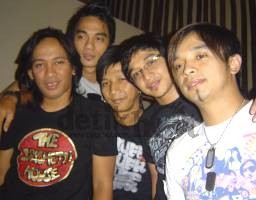 Puluhan Penonton Medan Dibuat Pingsan Ungu