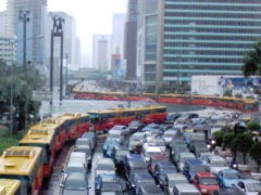 Bus TransJ Mengular Panjang