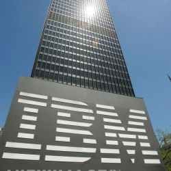 IBM Kembangkan Bisnis lewat Dunia Maya