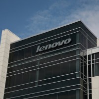 Sukses Ngirit, Profit Lenovo Meroket 198%