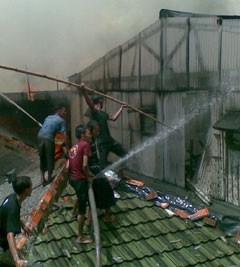 Kebakaran Kalianyar Tambora Ludeskan 9 Rumah