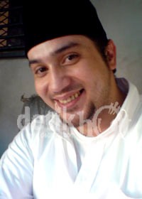 Gary Iskak Cengar-cengir Dituntut 1 Tahun Penjara