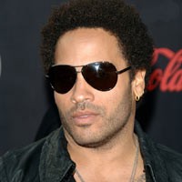 Lenny Kravitz Bronkitis Akut