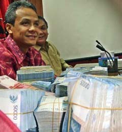 Kembalikan Rp 3,4 M, PDIP Citrakan Sebagai Partai Sensitif