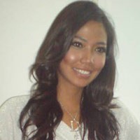 Shanty Siap Main Film Tanpa Dibayar